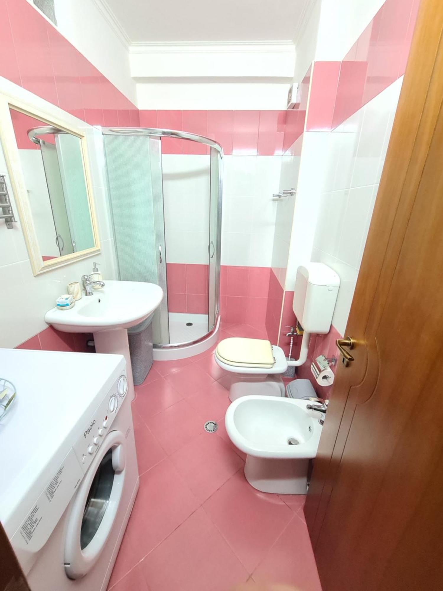 Erin Apartments Влёра Экстерьер фото