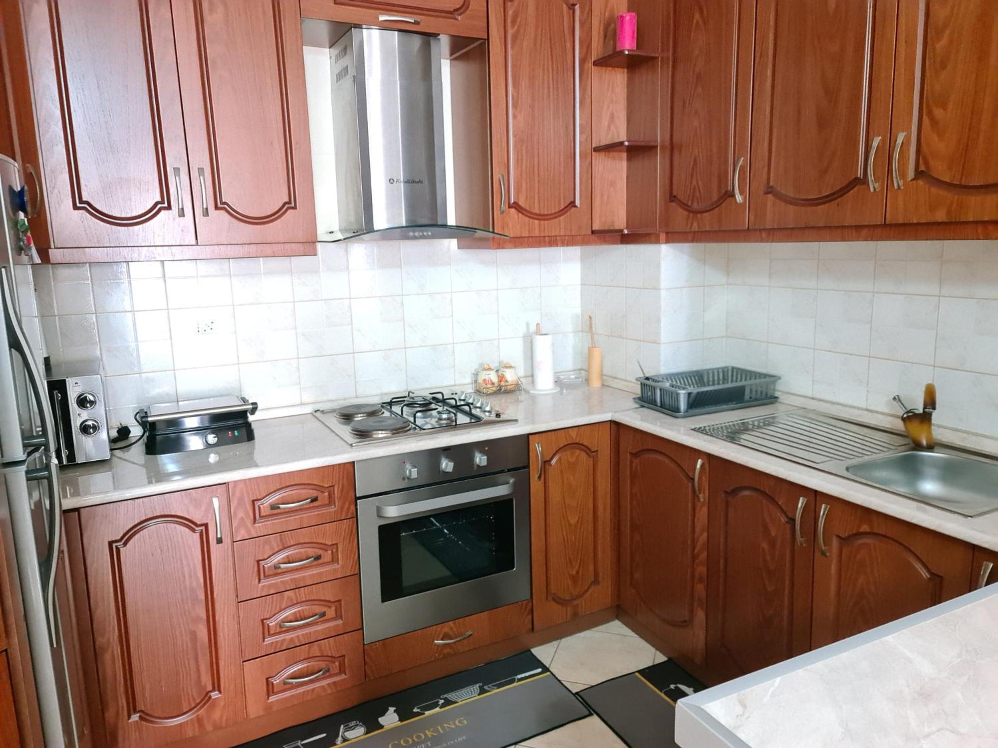 Erin Apartments Влёра Экстерьер фото